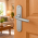 2 poignées de porte SAN FRANCISCO sans trou, Aluminium anodisé argent F1 entraxe 165 mm